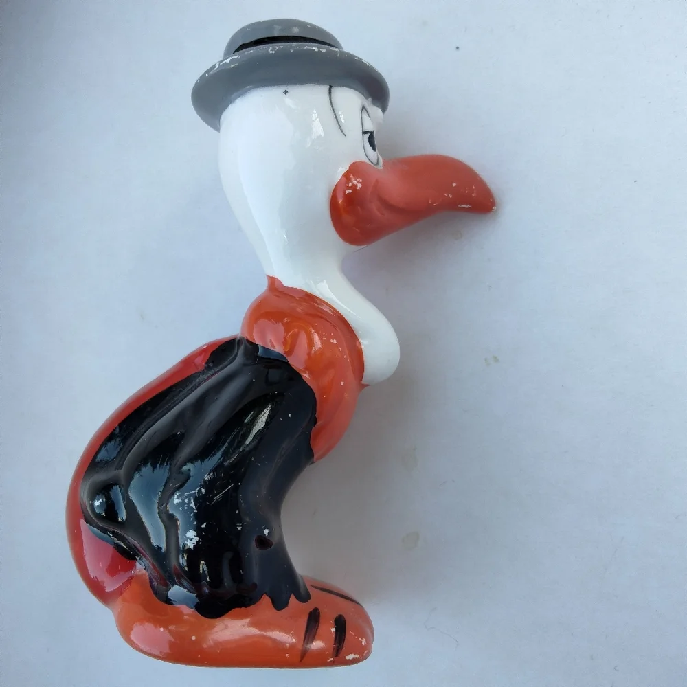 Beaky Buzzard 1978 Looney Tunes Dave Grossman Porcelain Christmas Ornament VTG